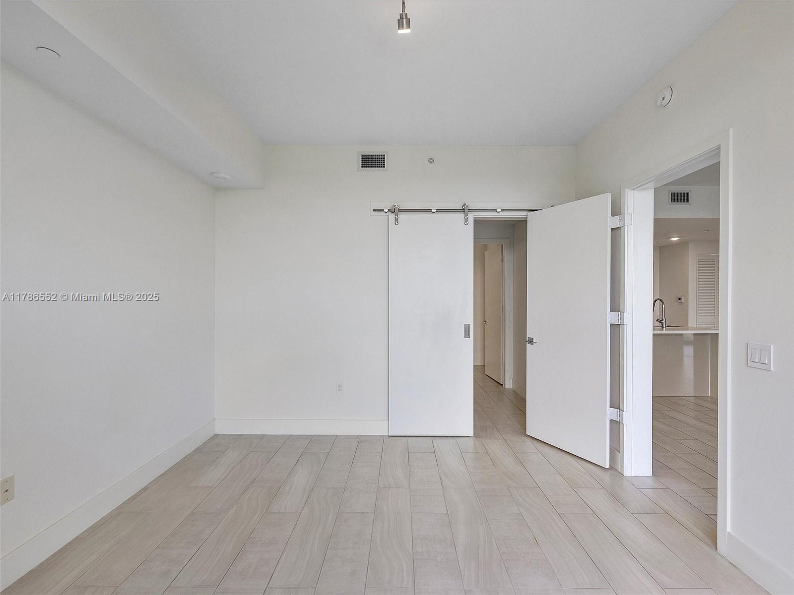 2000 Metropica Way #502 Sunrise, FL 33323