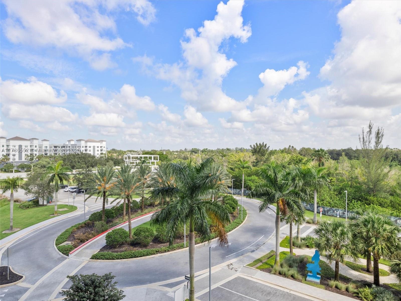 2000 Metropica Way #502 Sunrise, FL 33323