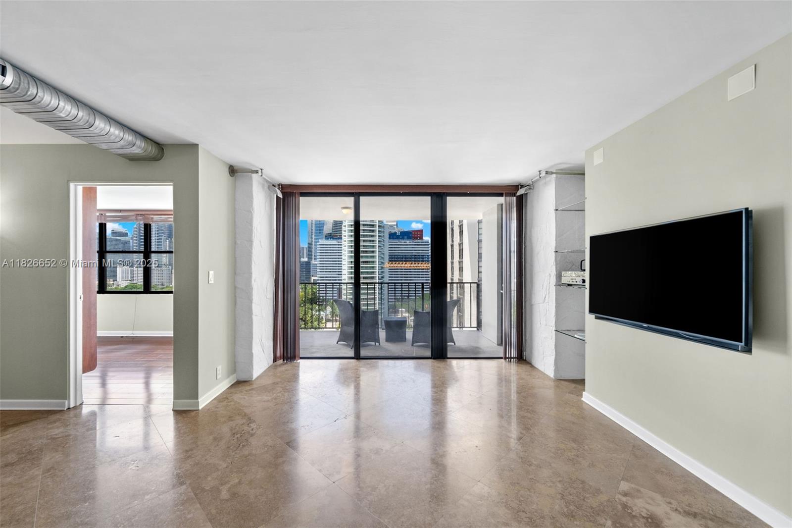 image BRICKELL PLACE CONDO5