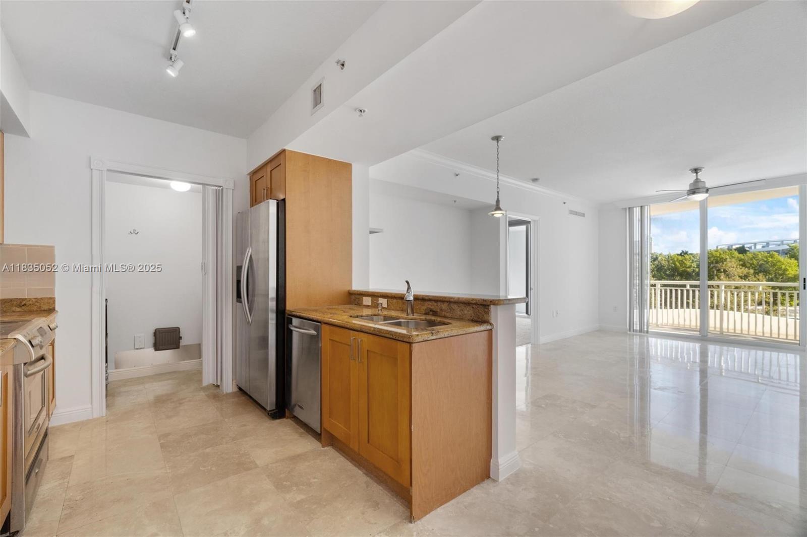 1755 E Hallandale Bch Blvd #205E