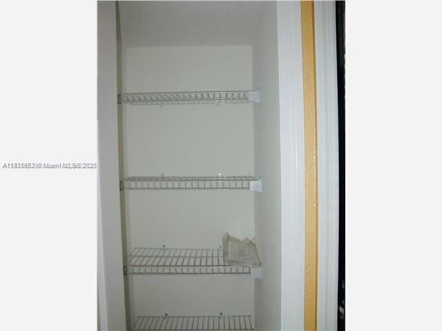 20950 SW 87th Ave #203 Cutler Bay, FL 33189