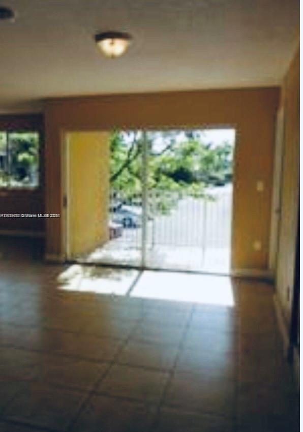 20950 SW 87th Ave #203 Cutler Bay, FL 33189