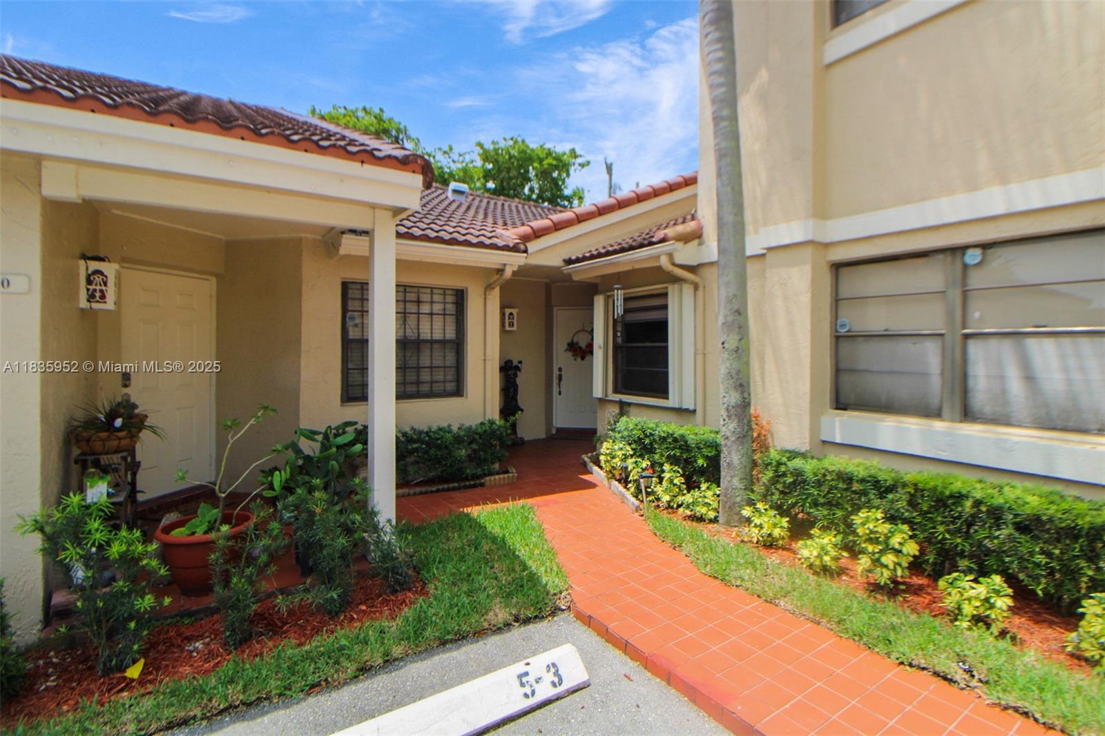 17012 NW 66th Ct