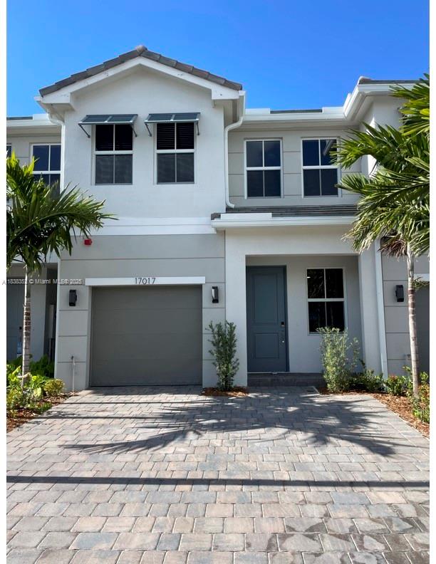 17017 SW 1st St #17017