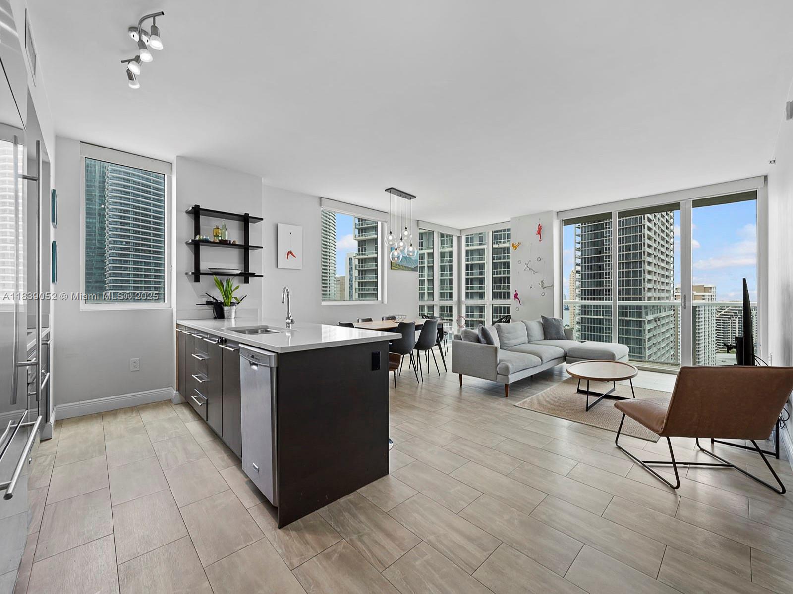 image 500 Brickell East1
