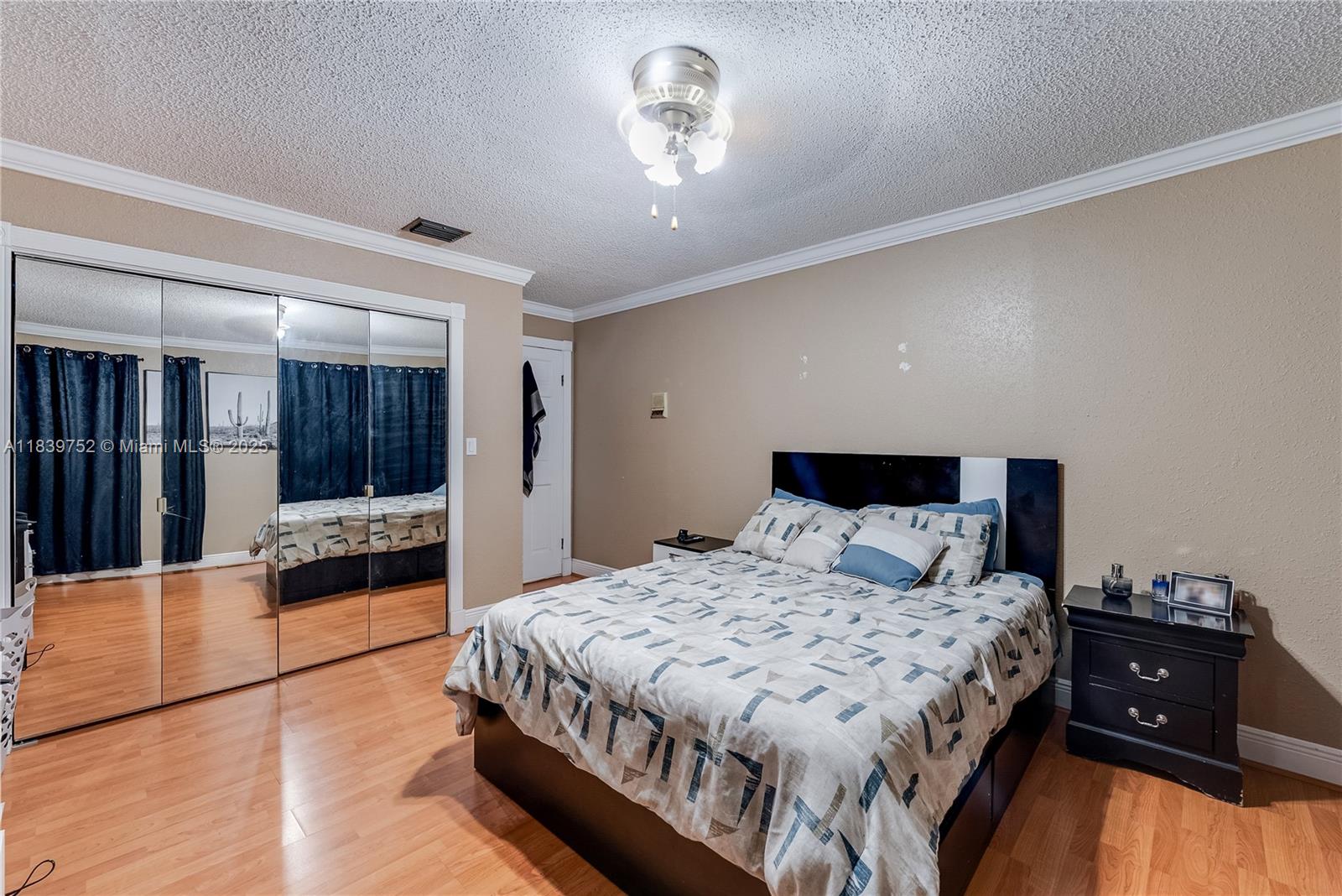 400 NW 128th Ave Miami, FL 33182