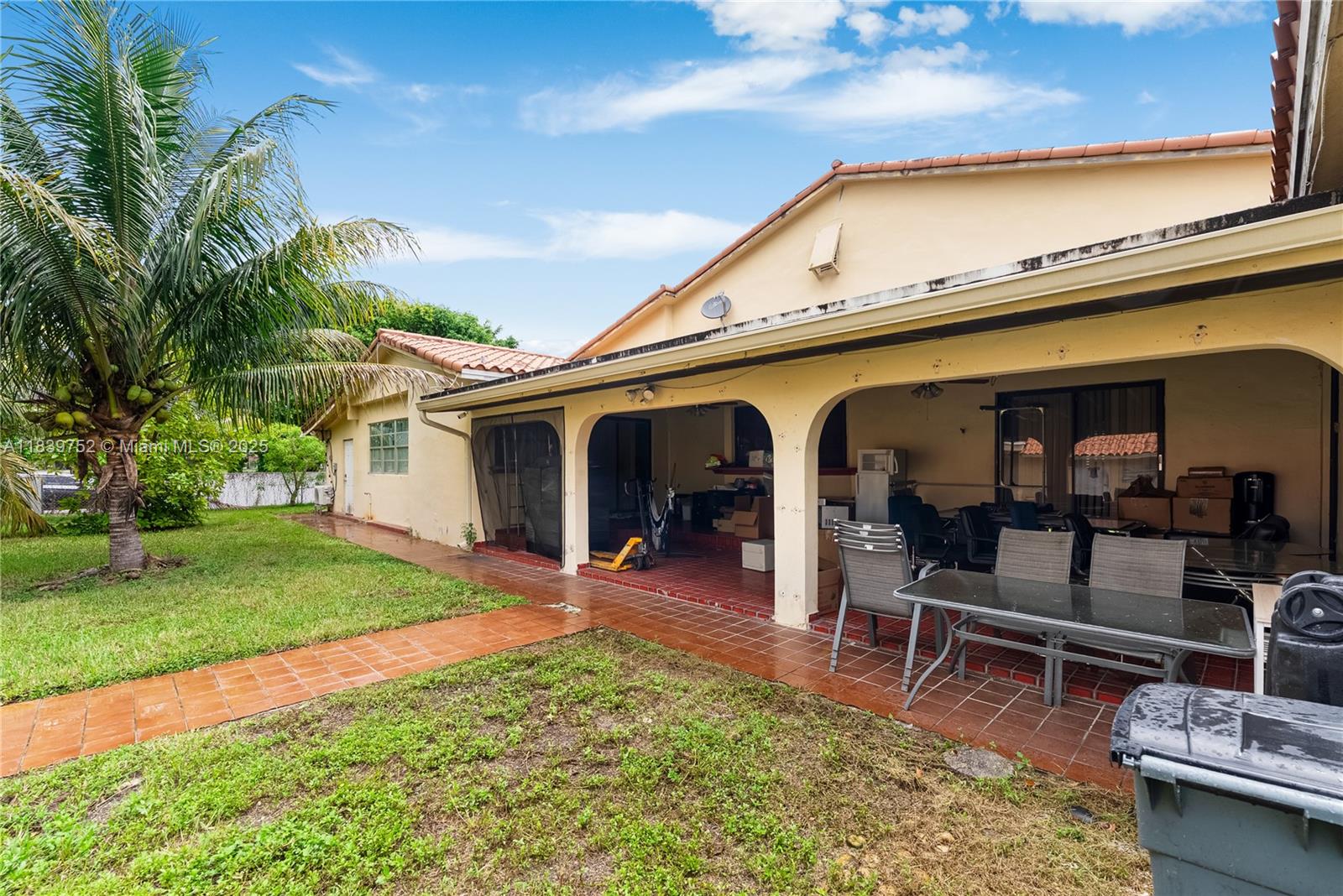 400 NW 128th Ave Miami, FL 33182