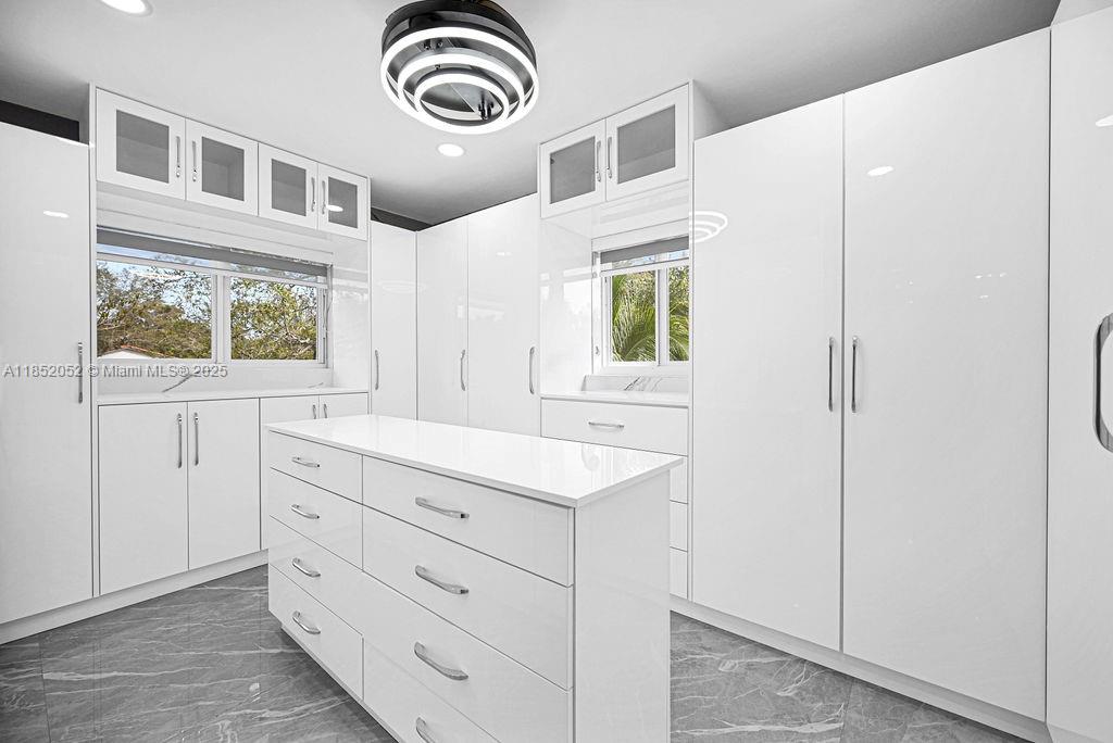 7830 SW 120th St Pinecrest, FL 33156