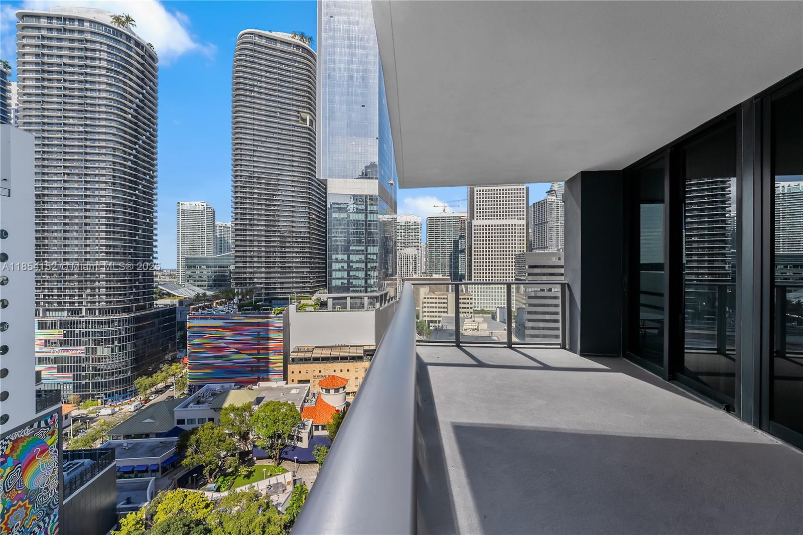1010 Brickell Ave #1911