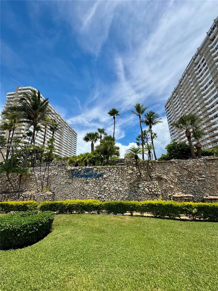 1980 S Ocean Dr #22E