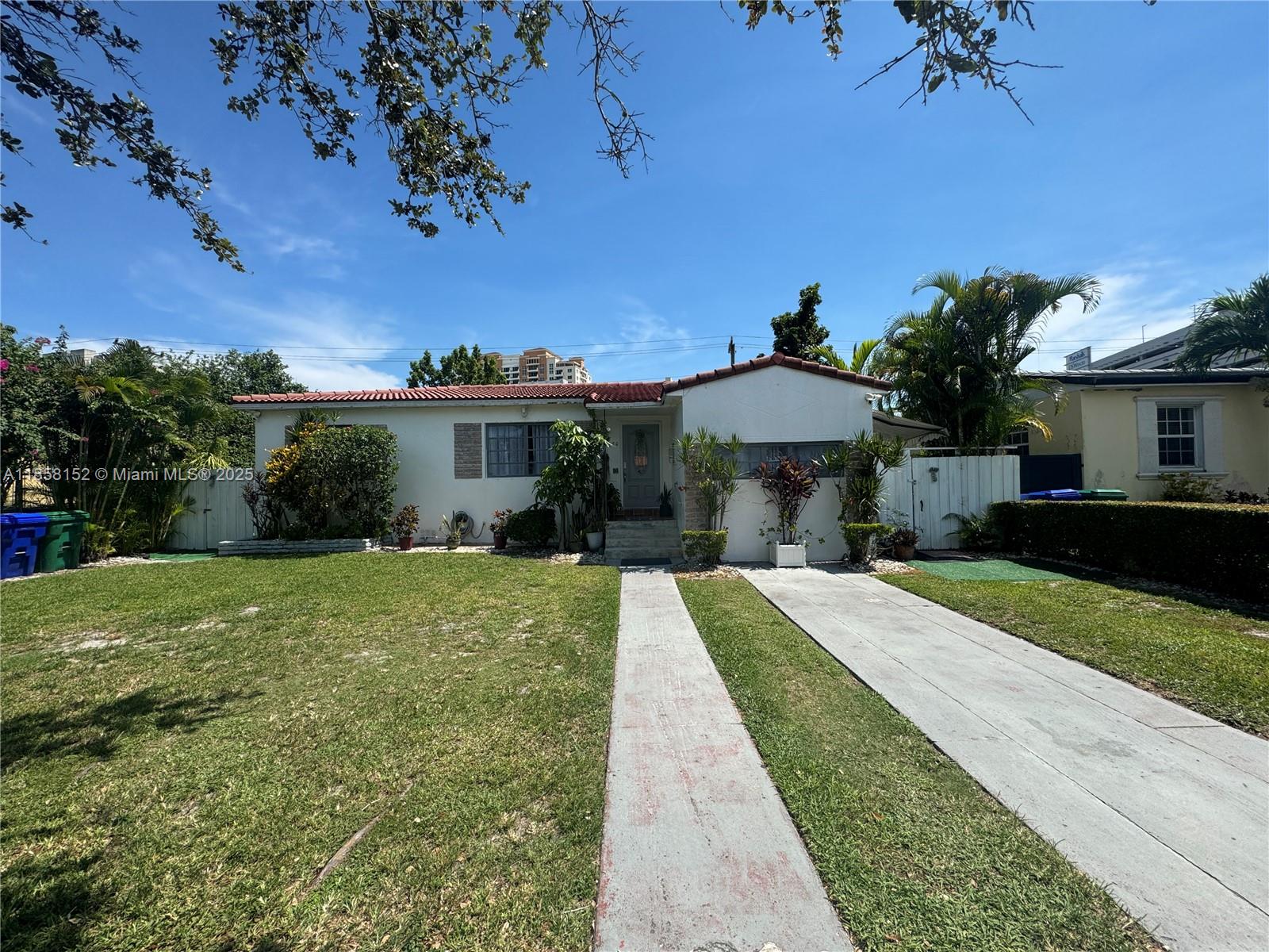 3280 SW 21st St