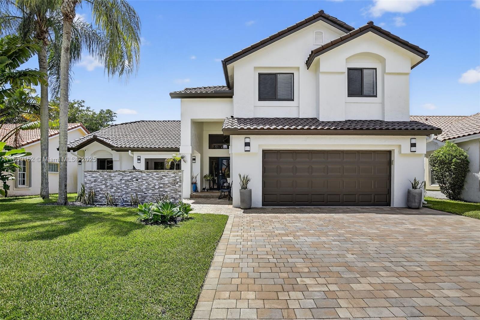 1154 Laguna Spgs Dr