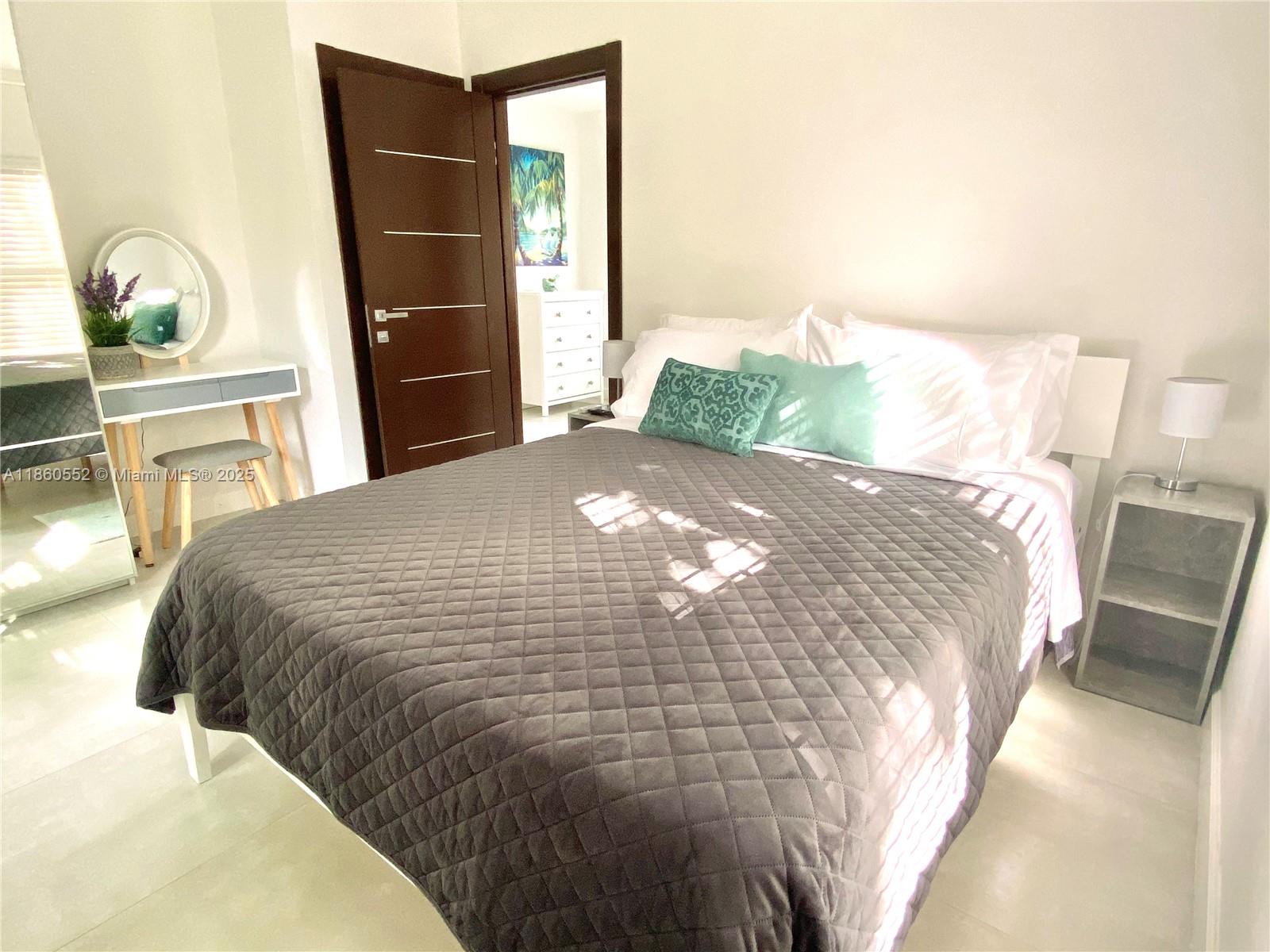 118 NE 46th St #C Miami, FL 33137