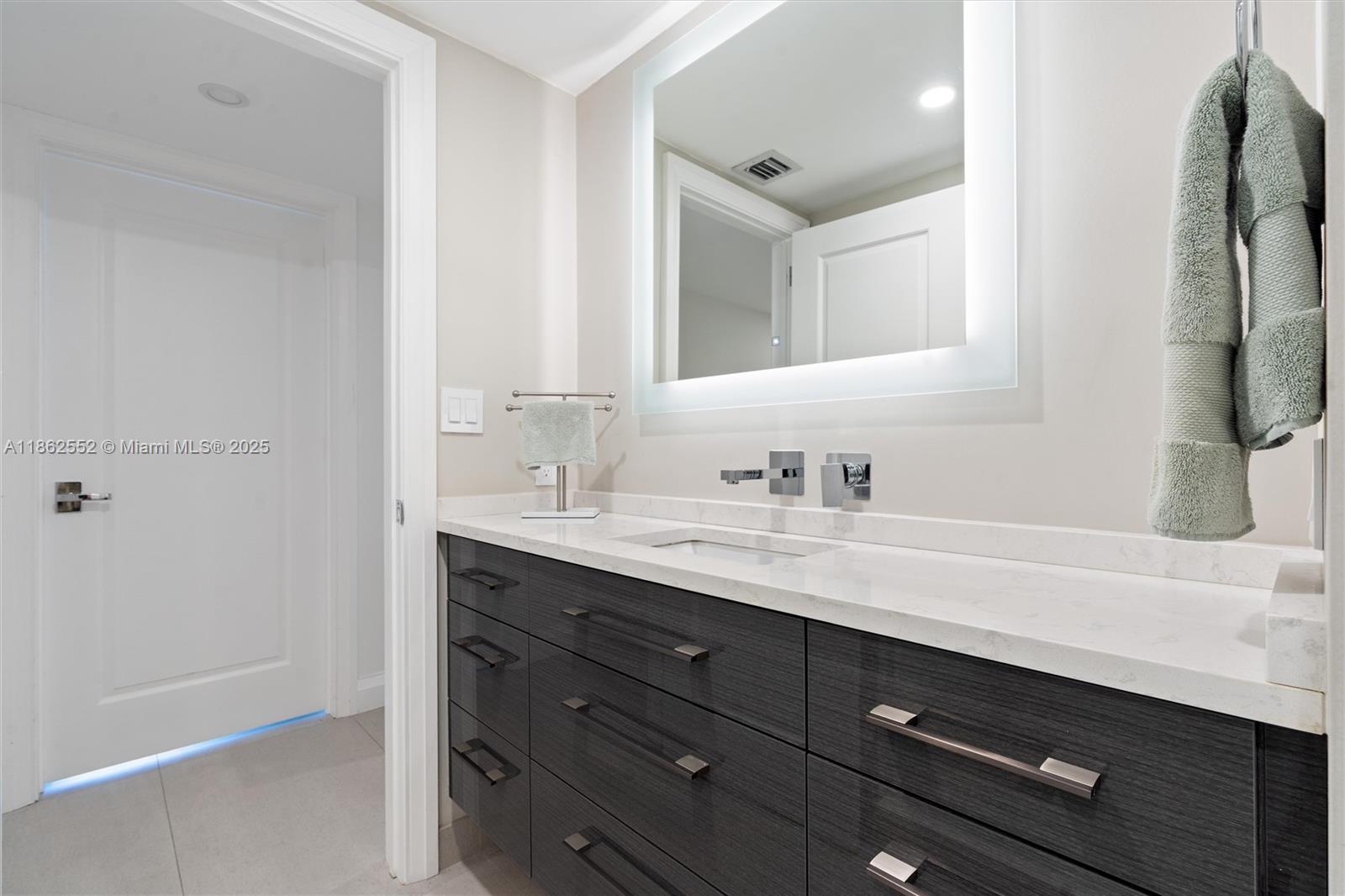 2100 S Ocean Ln #506 Fort Lauderdale, FL 33316