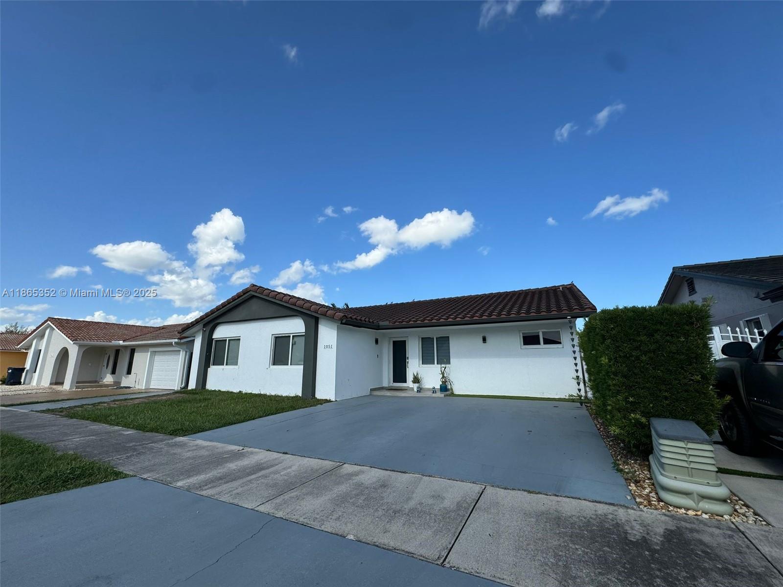 1051 NW 128th Ave