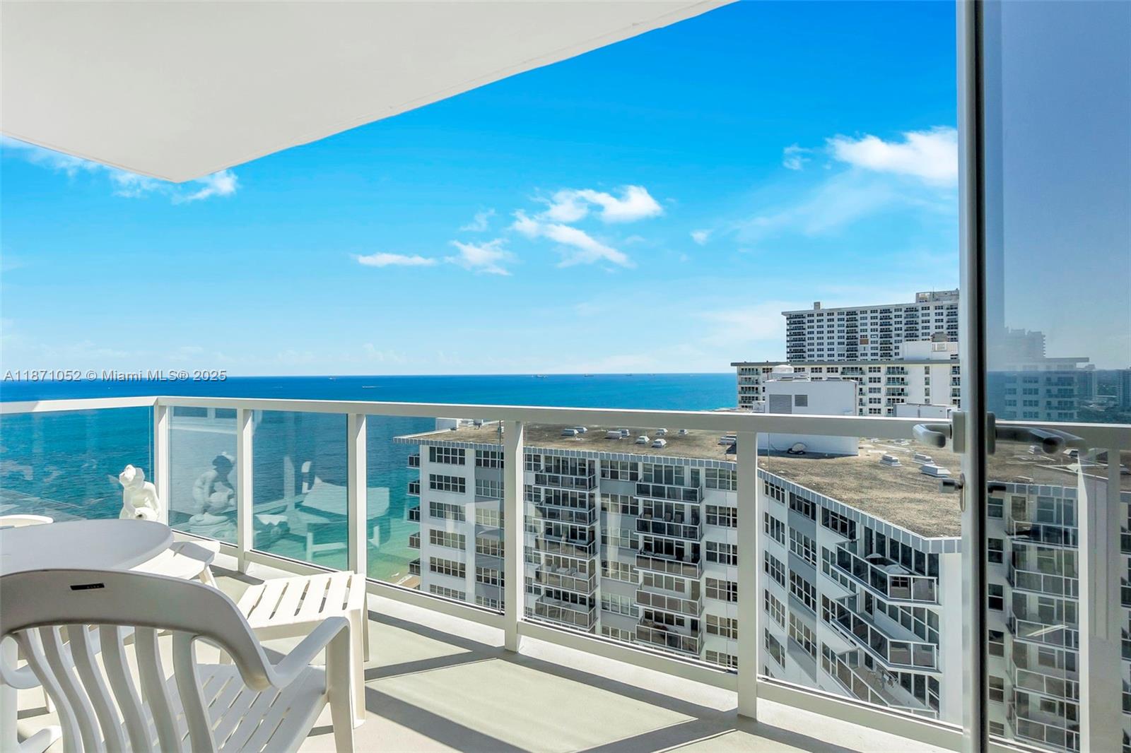 3750 Galt Ocean Dr #2004