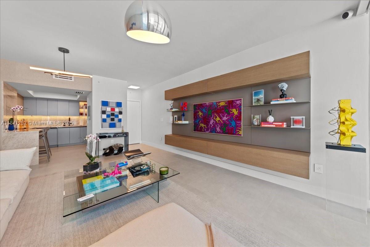 1331 Brickell Bay Dr #1406