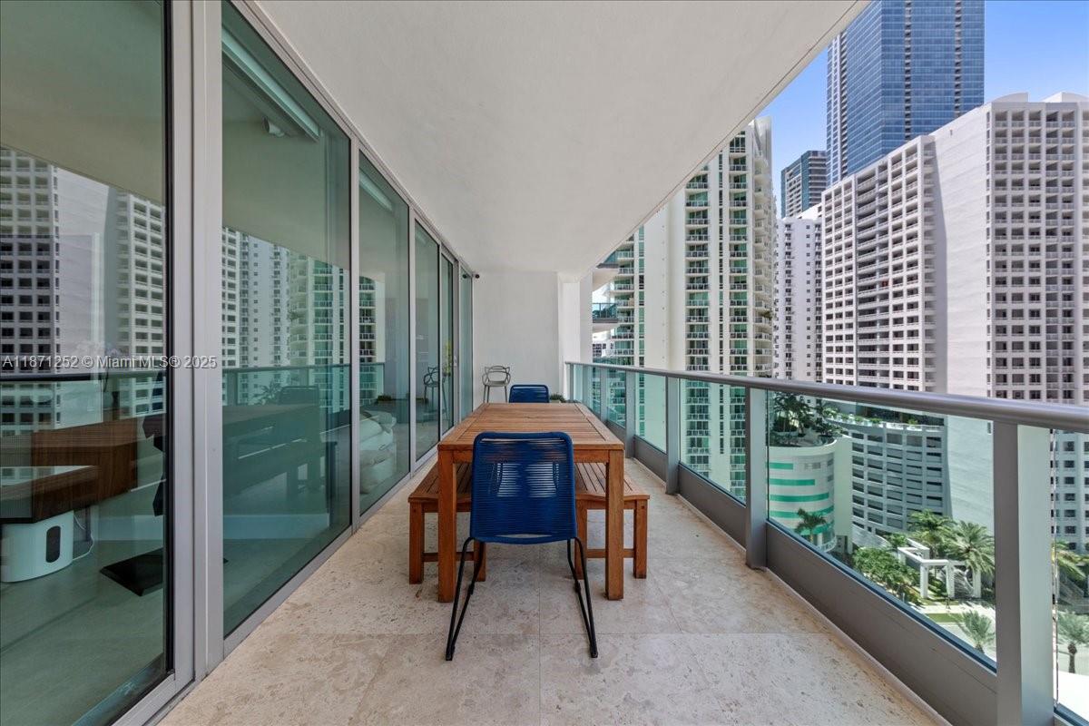 image Jade Residence18