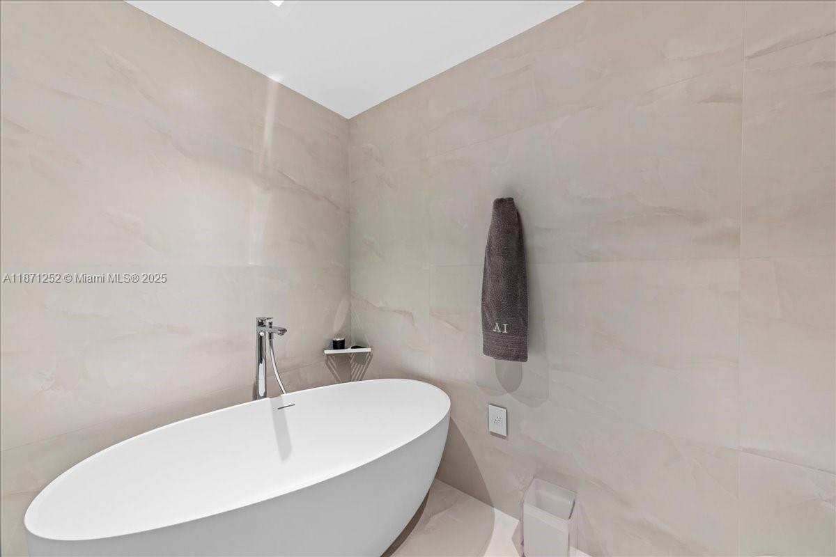 image Jade Residence28