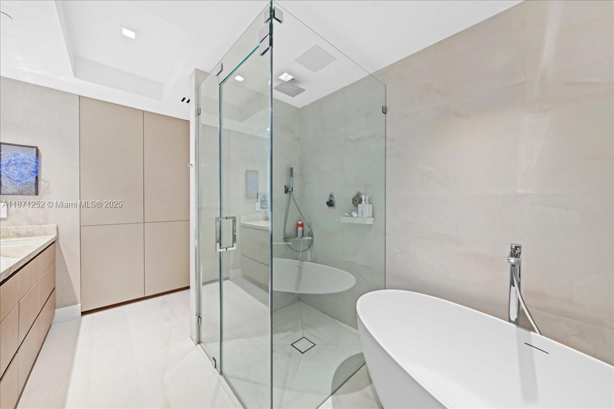 image Jade Residence29