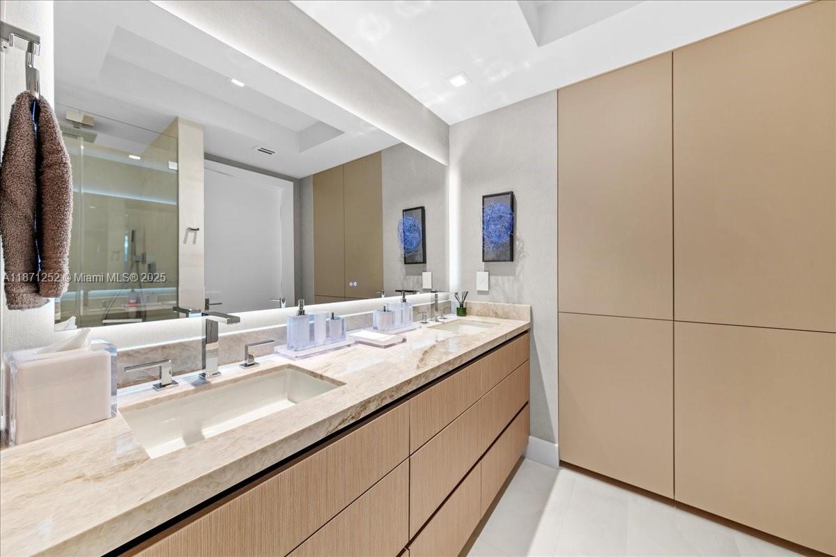 image Jade Residence30