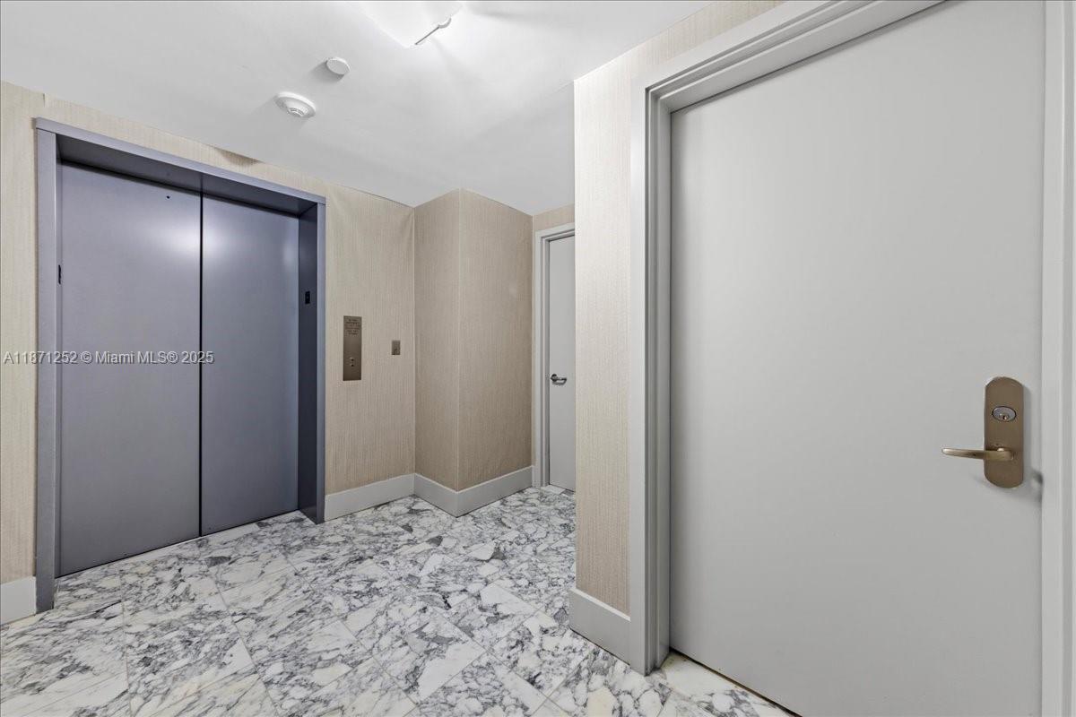image Jade Residence31