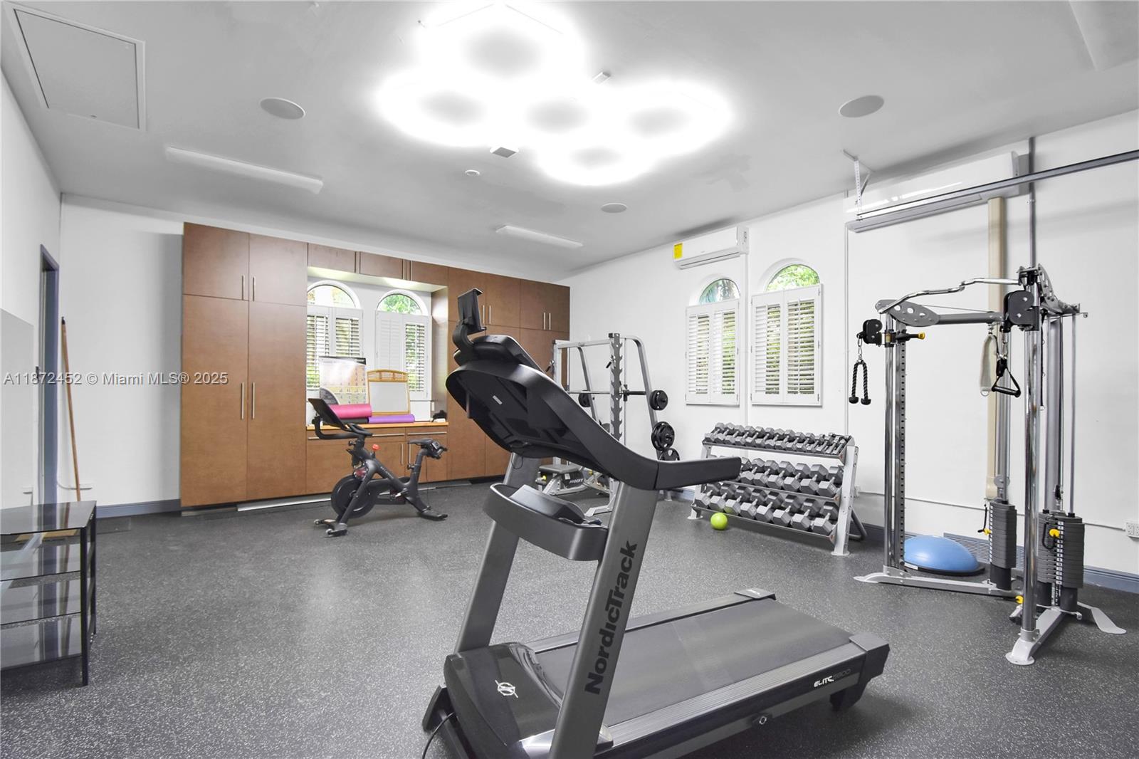 3502 Derby Ln Weston, FL 33331