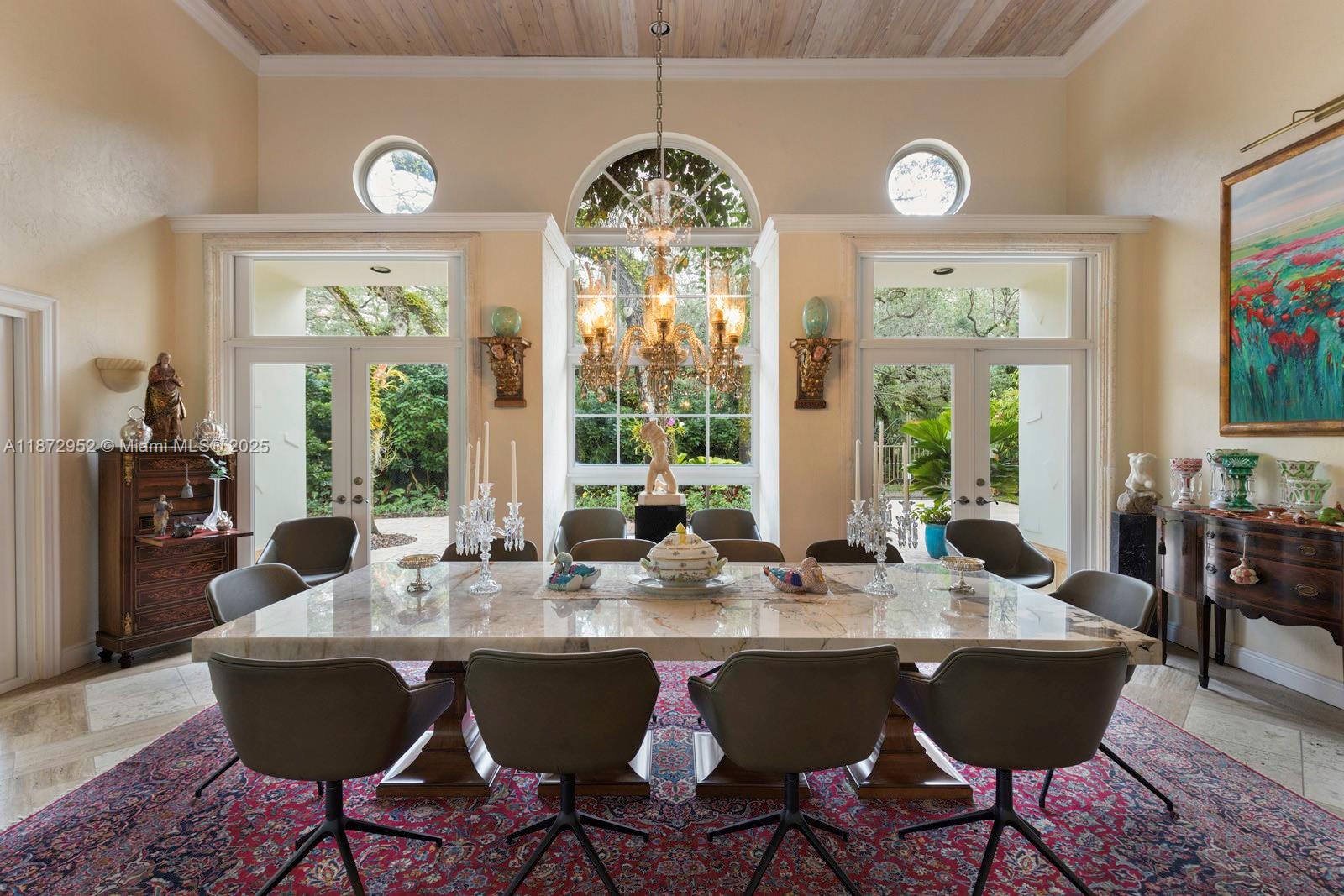 10100 Lakeside Dr Coral Gables, FL 33156