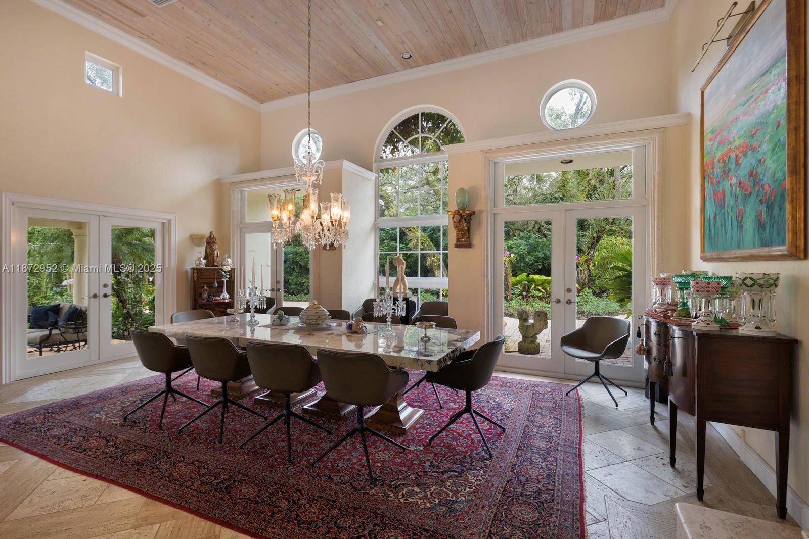 10100 Lakeside Dr Coral Gables, FL 33156