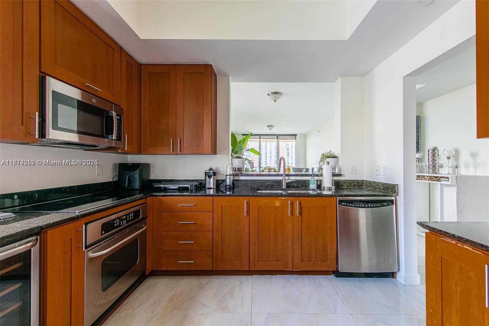 image Aventura Marina One18
