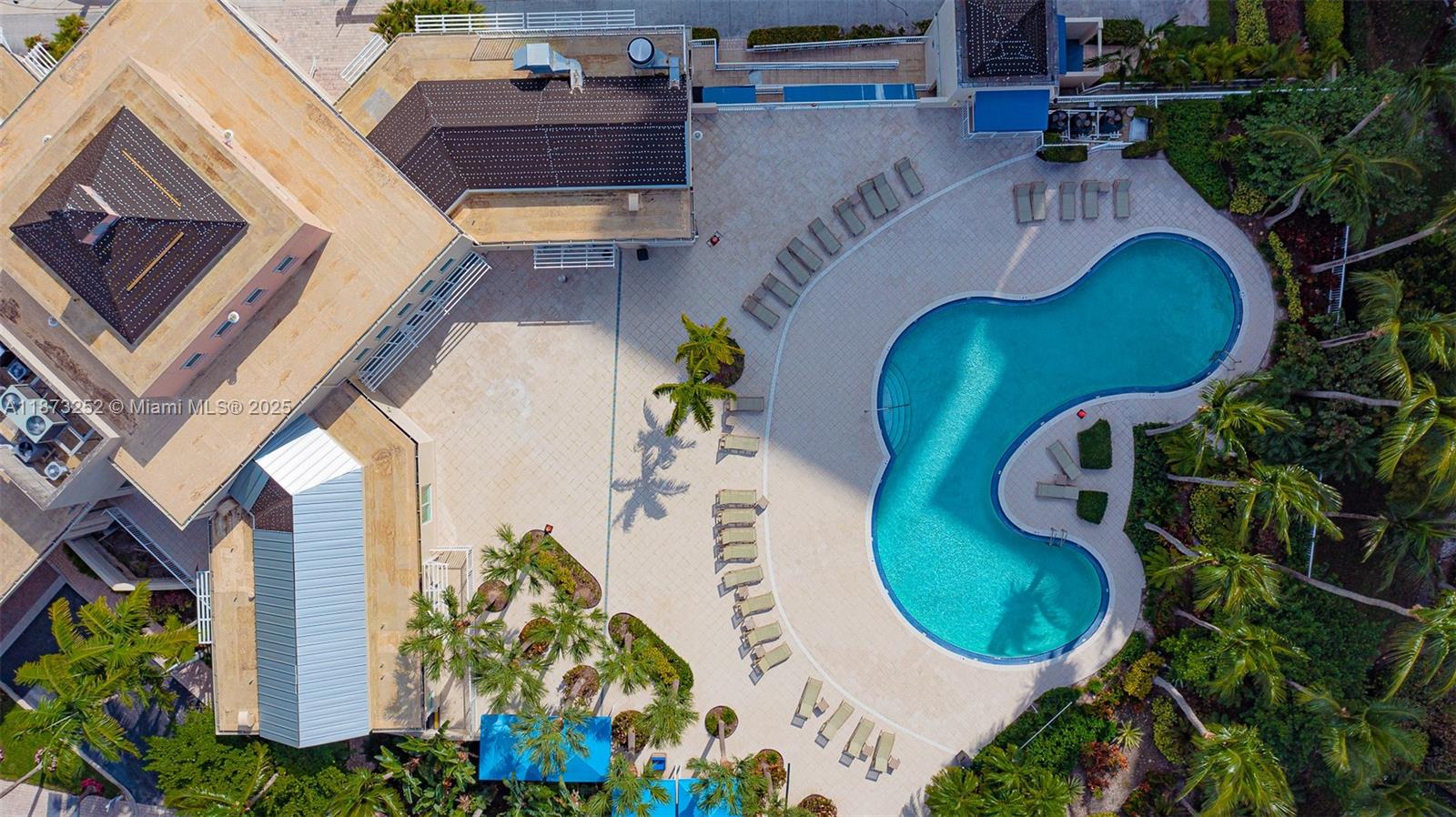image Aventura Marina One1