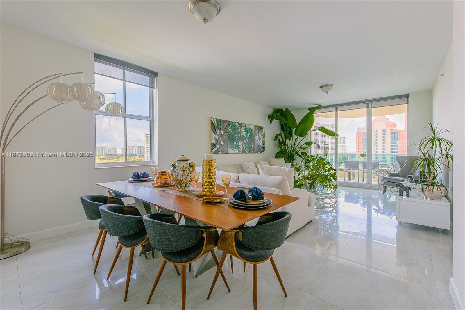 image Aventura Marina One7