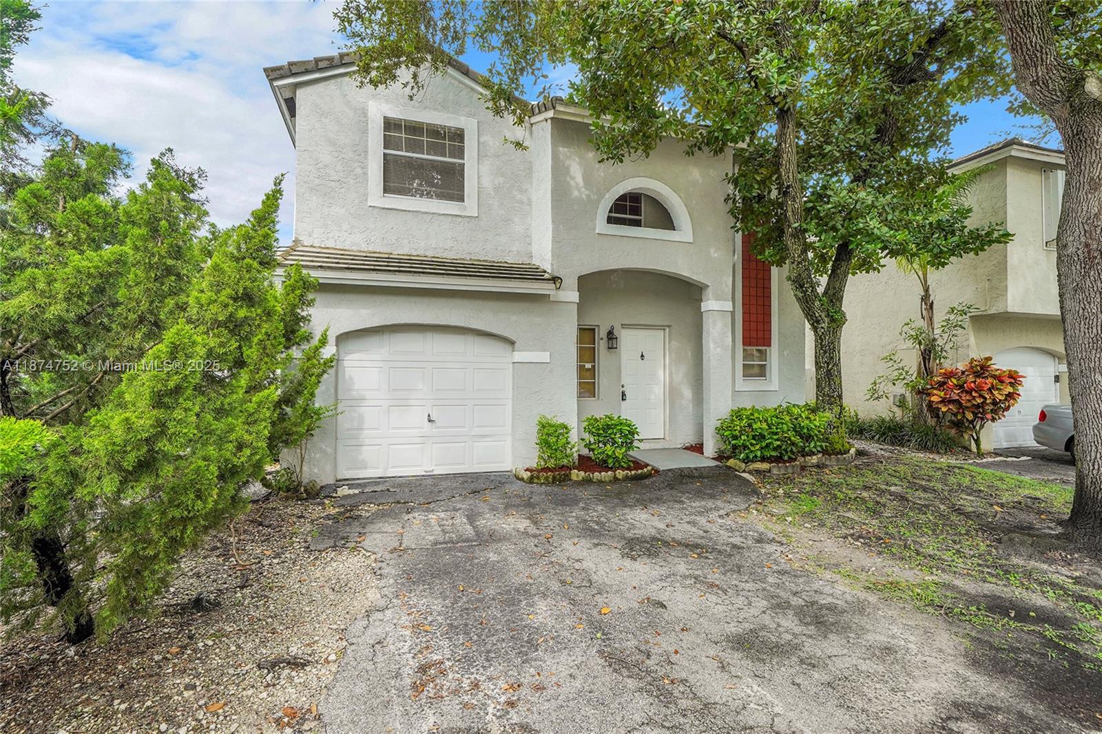 815 NW 98th Ave