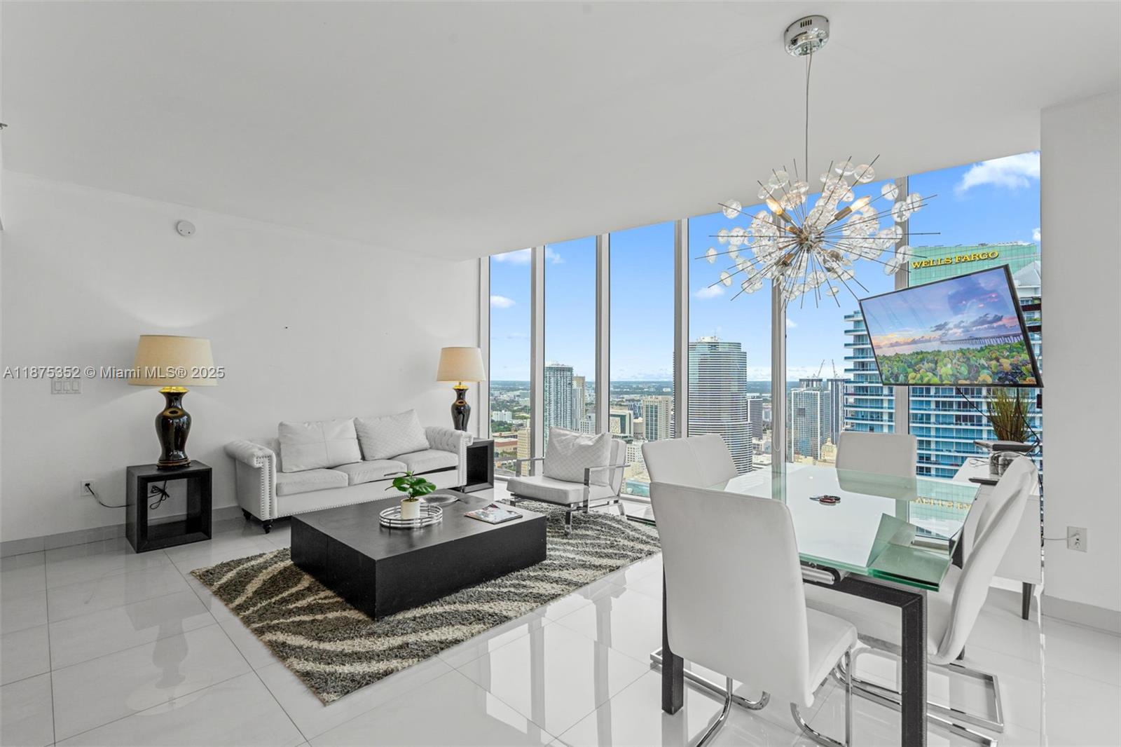 image Icon Brickell13
