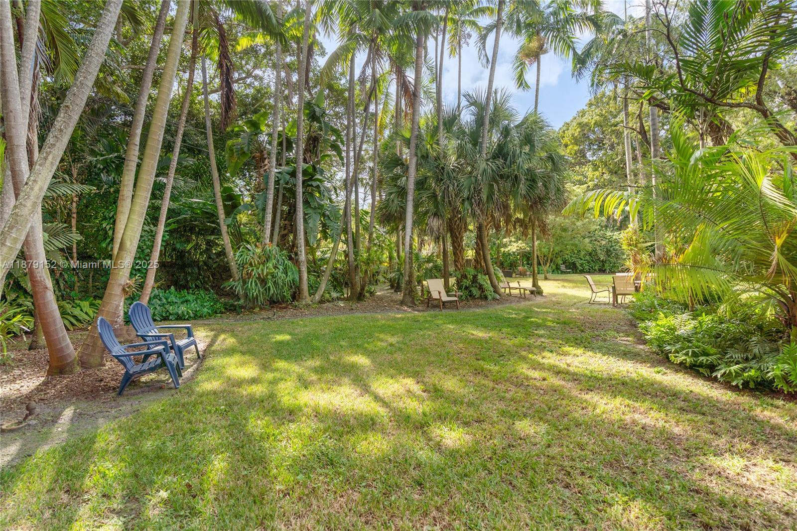 Undisclosed Address Pinecrest, FL 33156