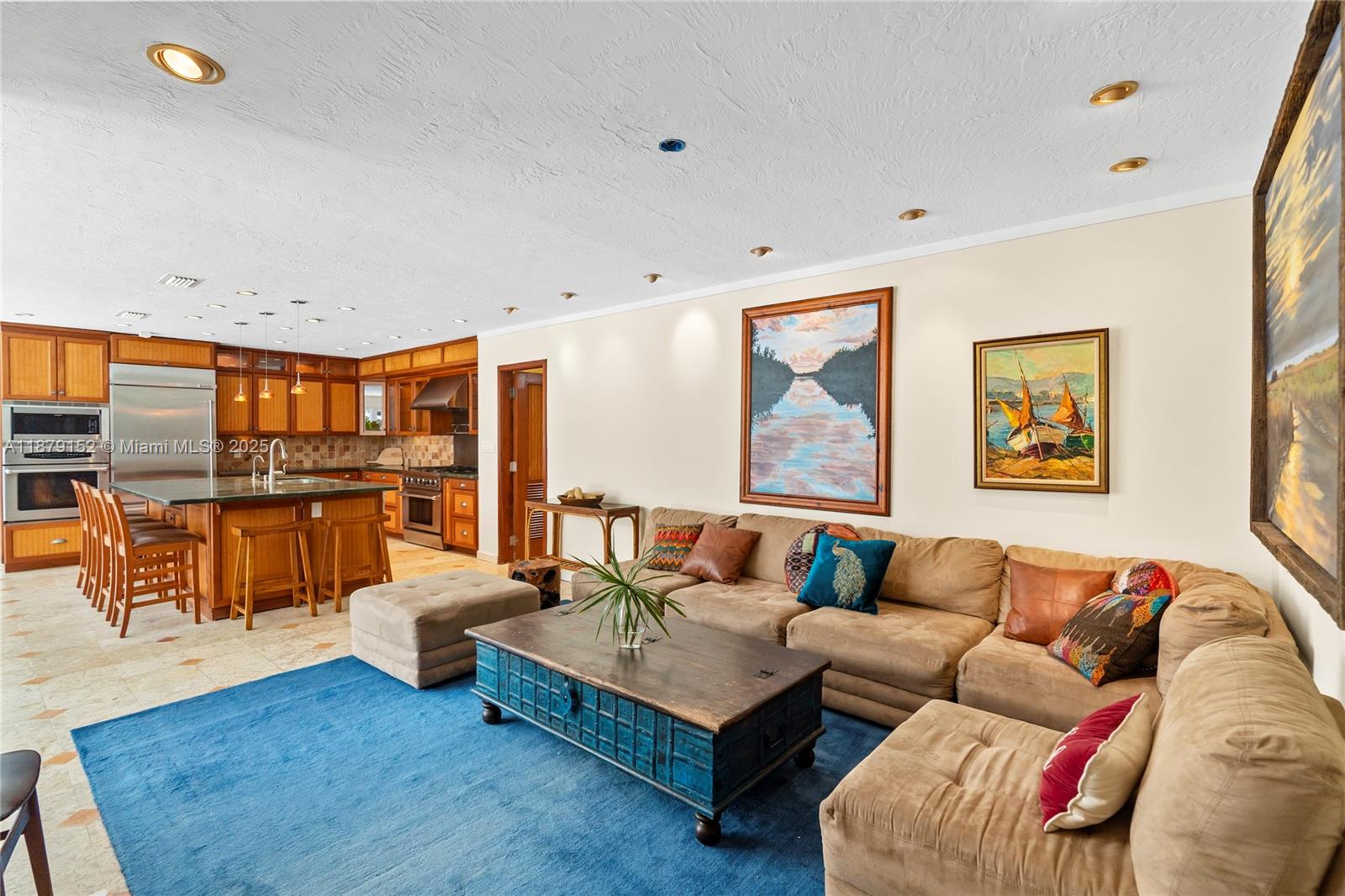 Undisclosed Address Pinecrest, FL 33156