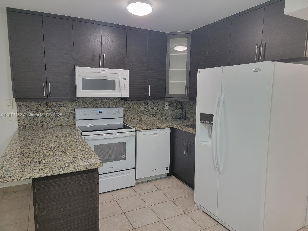 4011 N Meridian Ave #19 Miami Beach, FL 33140