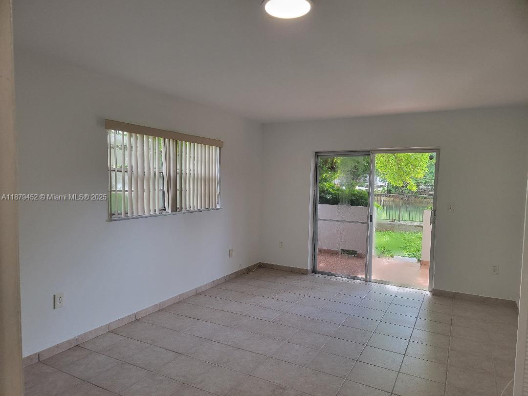 4011 N Meridian Ave #19 Miami Beach, FL 33140