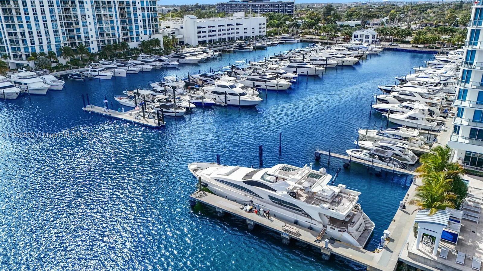 17301 Biscayne Blvd #1510 North Miami Beach, FL 33160