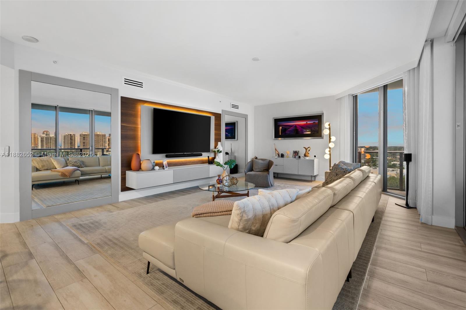 17301 Biscayne Blvd #1510 North Miami Beach, FL 33160