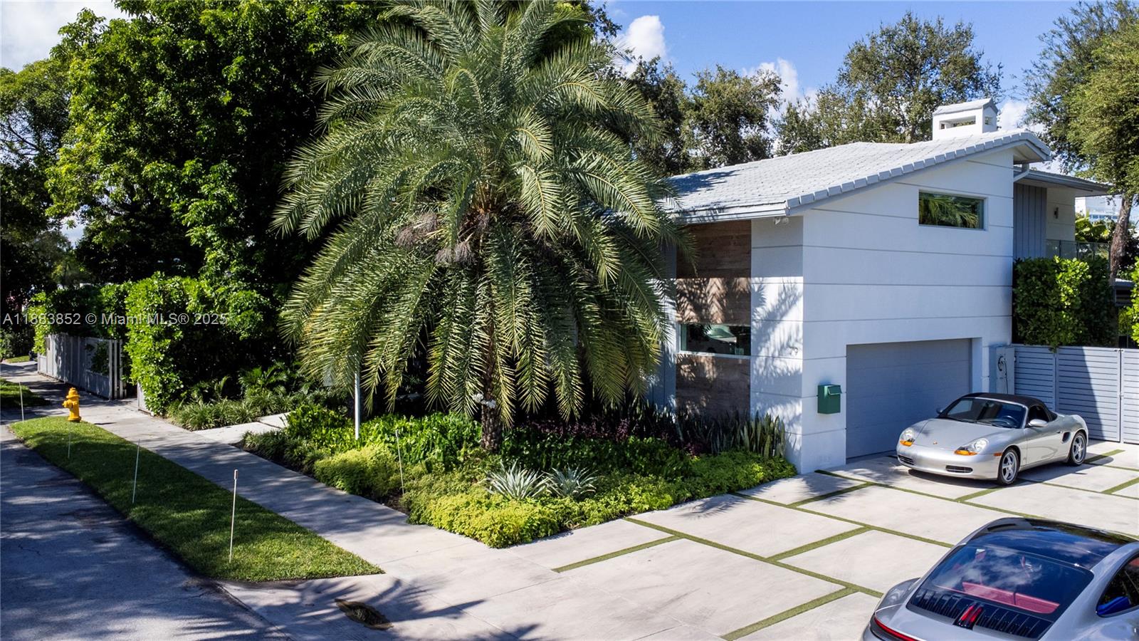 79 W Shore Dr W Miami, FL 33133