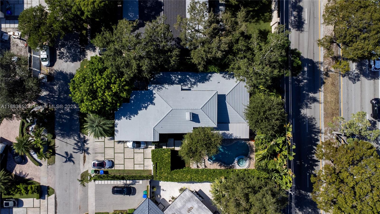 79 W Shore Dr W Miami, FL 33133