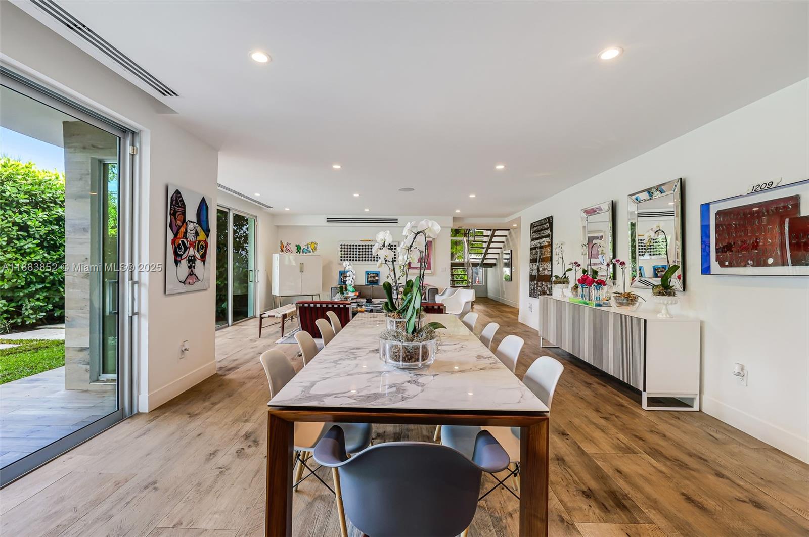 79 W Shore Dr W Miami, FL 33133