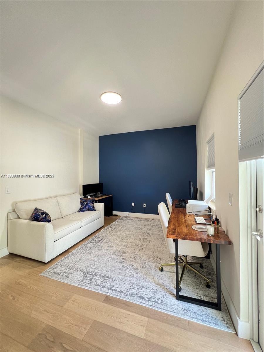 1043 SW 9th Ct #F-1 Miami, FL 33130