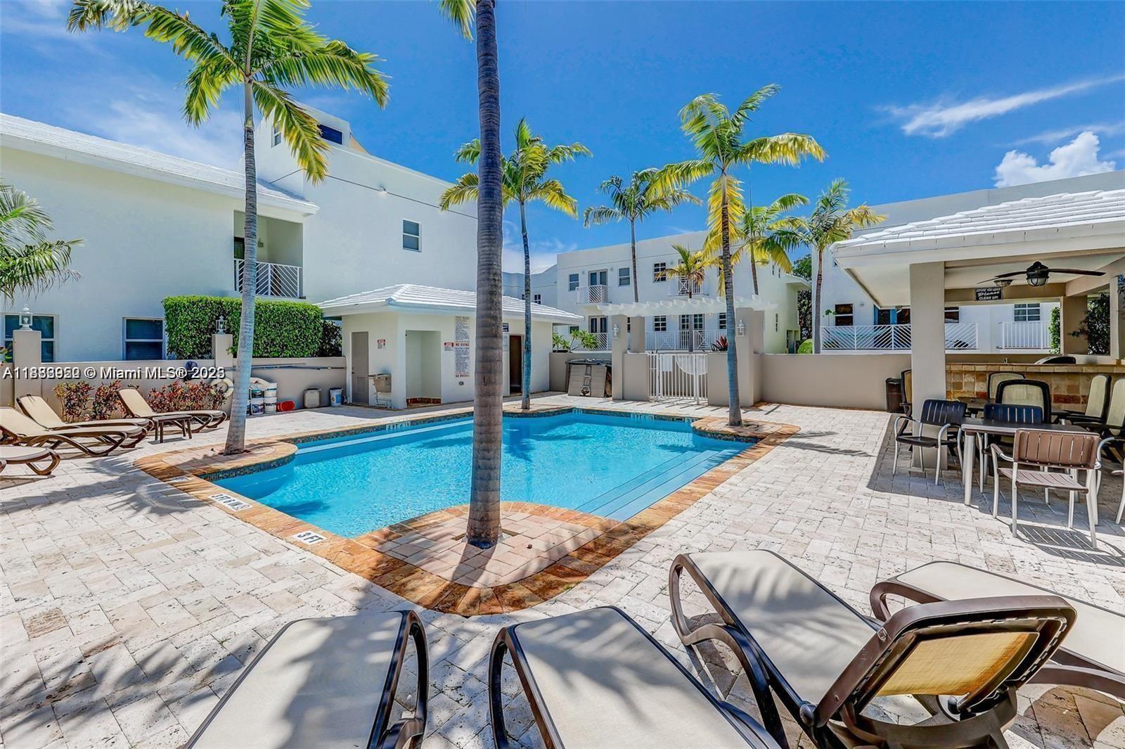 1043 SW 9th Ct #F-1 Miami, FL 33130