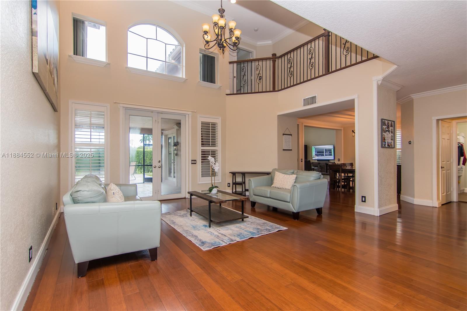 1091 SW 156th Ave Pembroke Pines, FL 33027