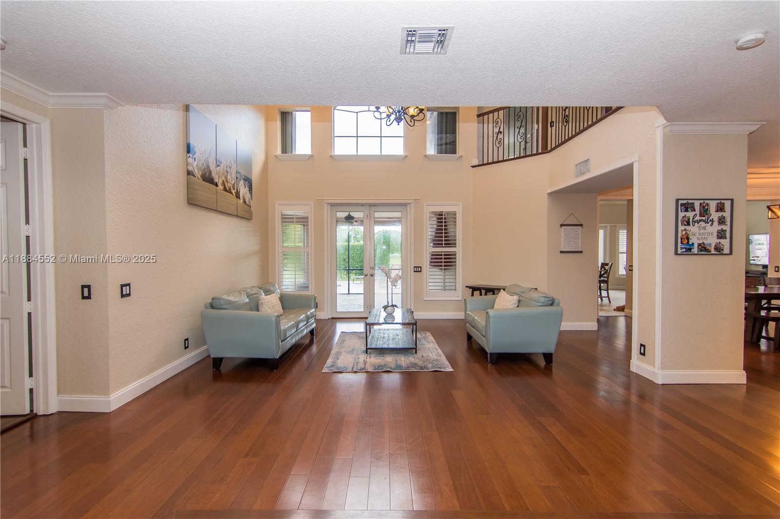 1091 SW 156th Ave Pembroke Pines, FL 33027