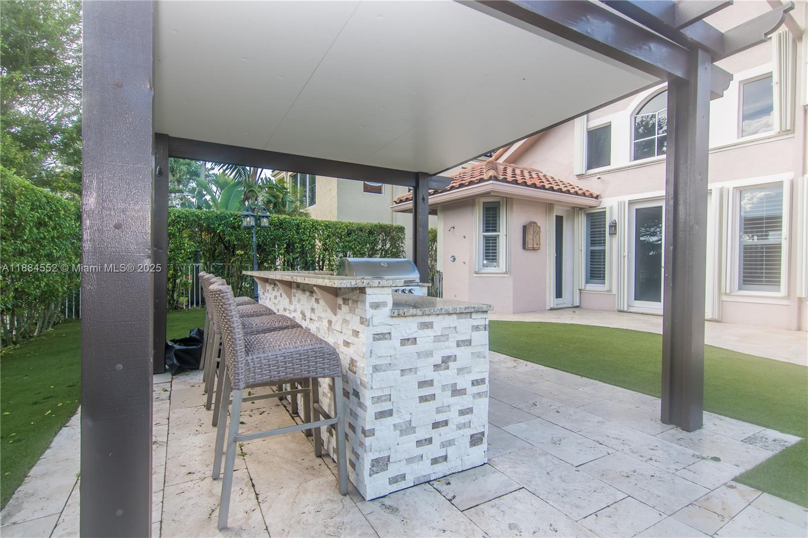 1091 SW 156th Ave Pembroke Pines, FL 33027