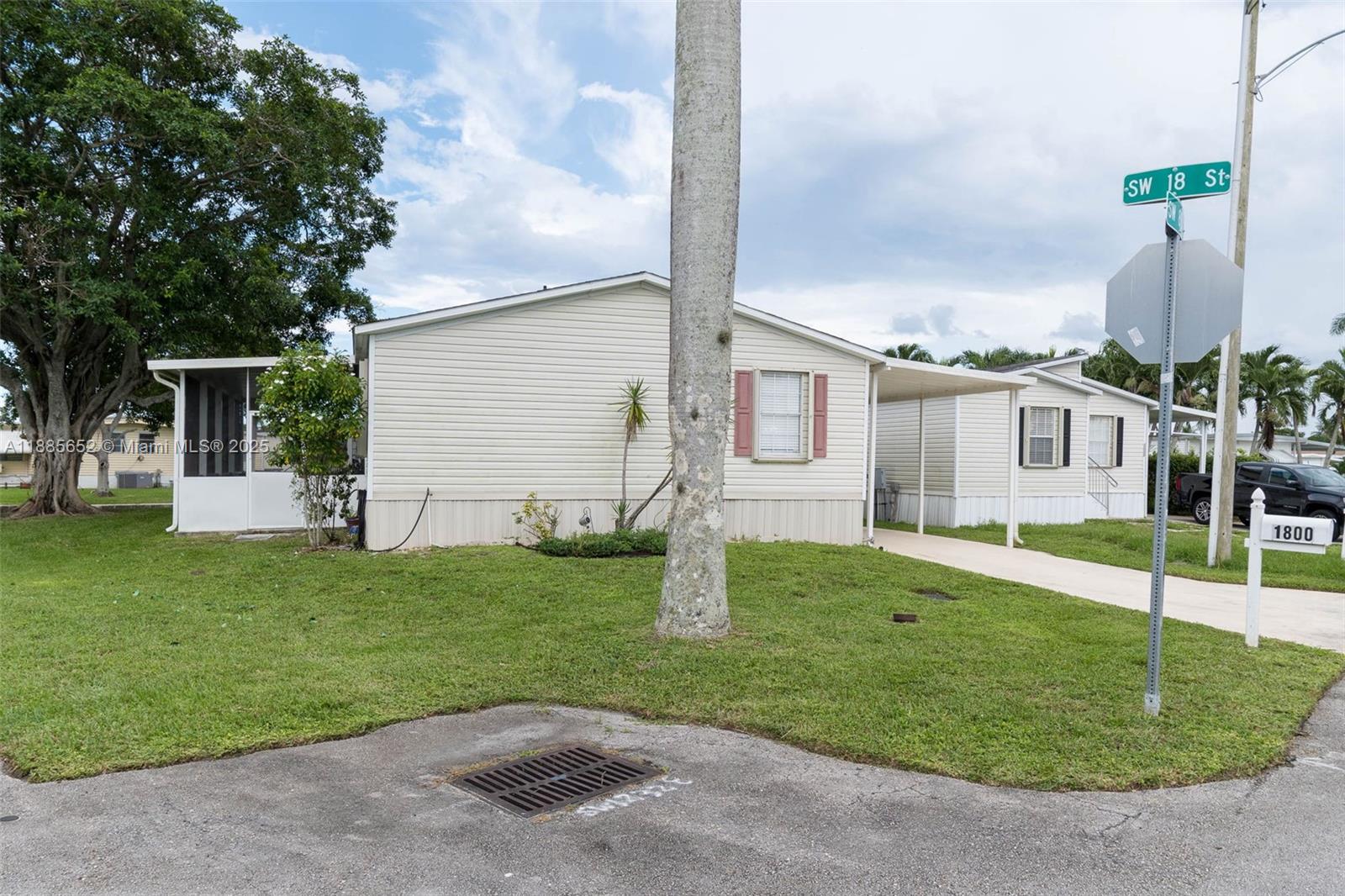 1800 SW 85th Ave