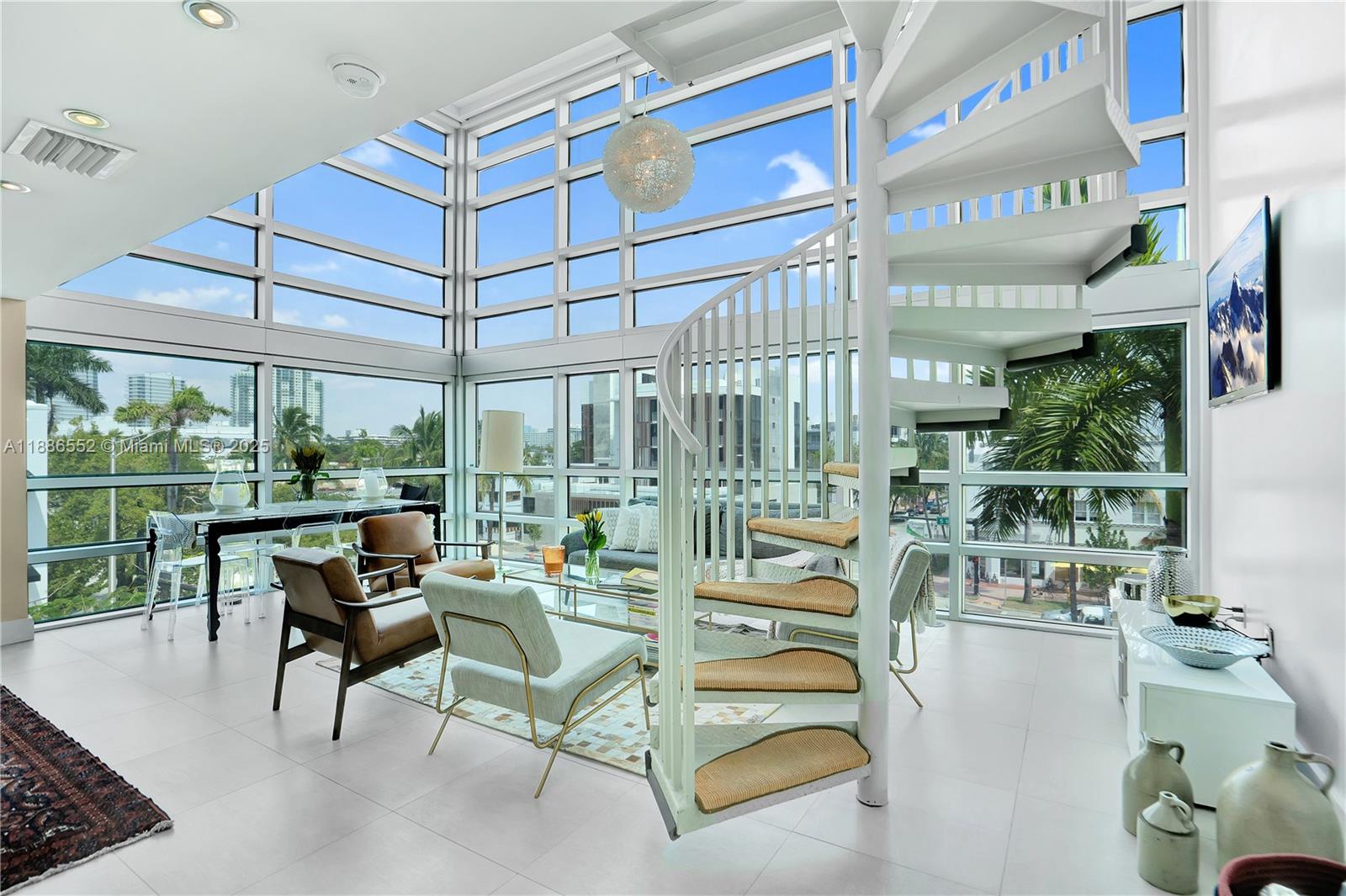 421 Meridian Ave #21 Miami Beach, FL 33139